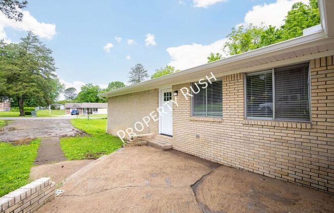 7736 HOLIDAY HLS CIR