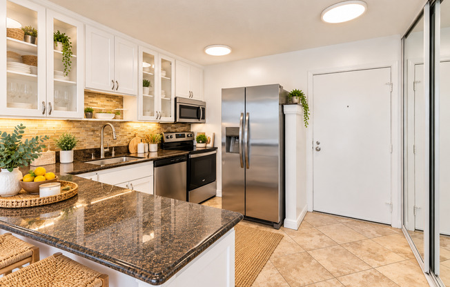 Studio, 1 bath, 650 sqft, $3,895, Unit 102