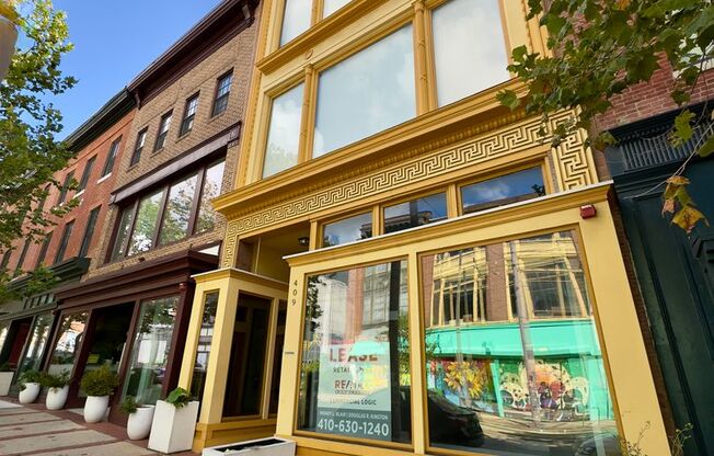 Studio, 1 bath, 653 sqft, $999, Unit 409 Unit 203