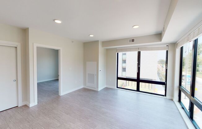 2 beds, 1 bath, 815 sqft, $1,700, Unit 2530-440