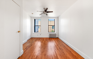 241 MULBERRY ST