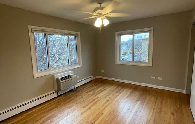 8042-46 Knox Ave in Skokie, IL