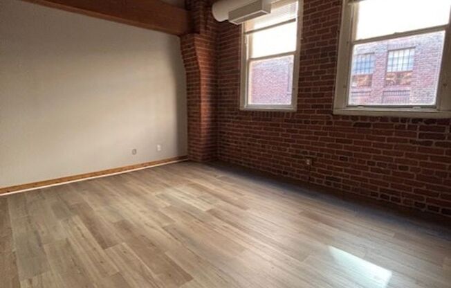 1 bed, 1 bath, 630 sqft, $1,199, Unit 621