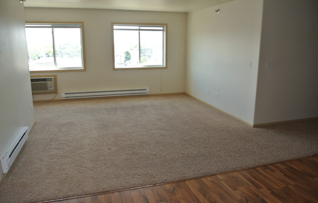 4 beds, 3 baths, 1,445 sqft, $1,680, Unit 202