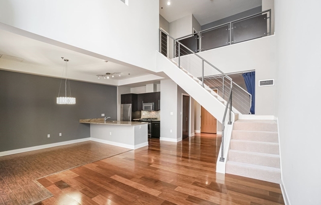 735 Harrison Ave