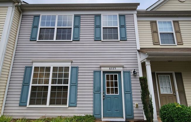 3 bedroom 2.5 Bath For rent