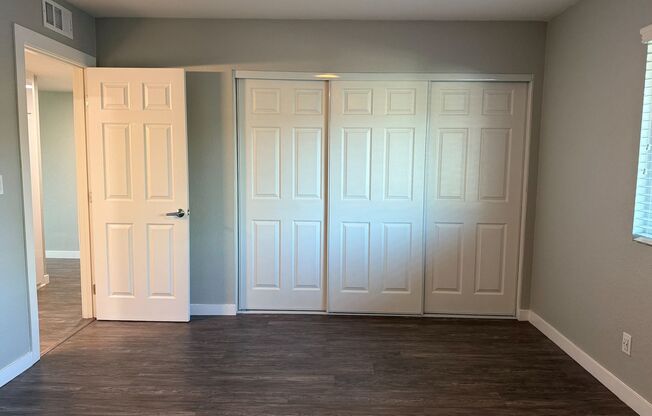 1 bed, 1 bath, 735 sqft, $2,270, Unit 117