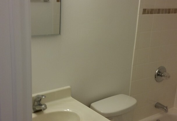 1 bed, 1 bath, 645 sqft, $1,495, Unit 216