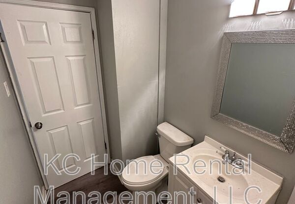 727 N 81 TERRACE