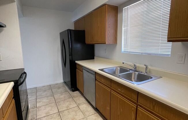 2 beds, 2 baths, $1,150