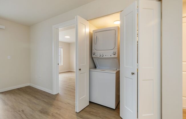 1 bed, 1 bath, 593 sqft, $1,895, Unit 303