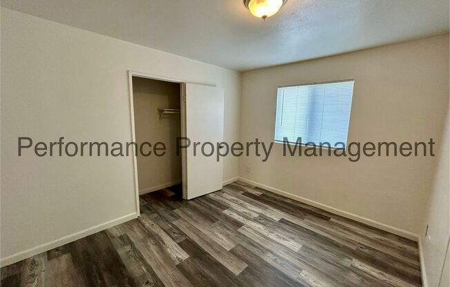 2 beds, 1 bath, 689 sqft, $1,200, Unit C