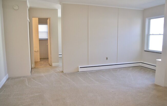 1 bed, 1 bath, $1,075, Unit APT G