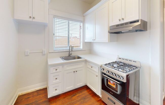 UNI - 1330 Union Apartments