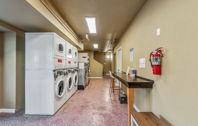 1 bed, 1 bath, 700 sqft, $1,450, Unit 20