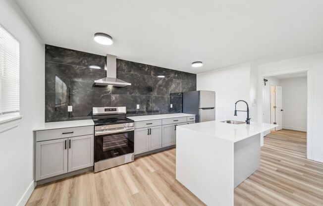 Now Leasing! Luxury Apartments in The Pearl District