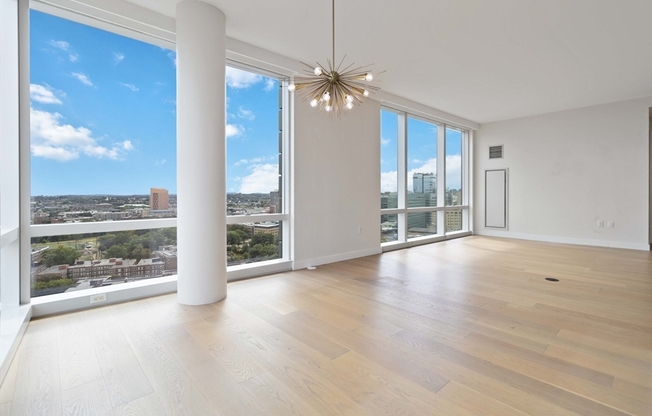 2 beds, 2 baths, 1,515 sqft, $7,900, Unit 20J