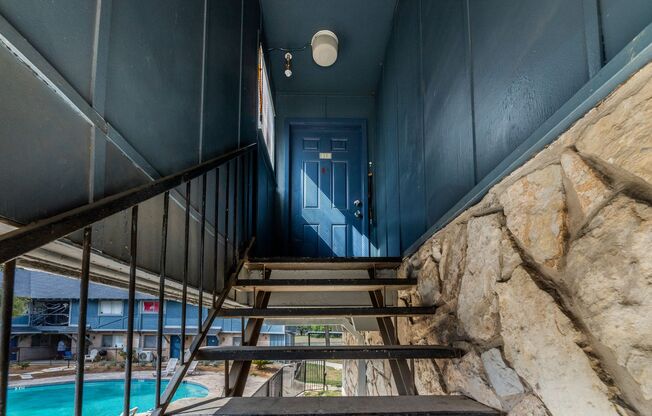 2 beds, 1 bath, 900 sqft, $829, Unit 229-I