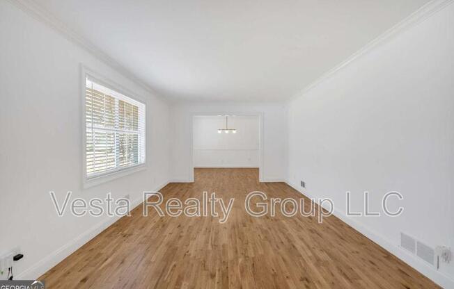 3819 DORA DR SE