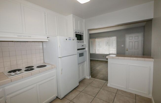 1050 Hornblend Street