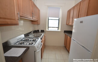 1152 COMMONWEALTH AVE