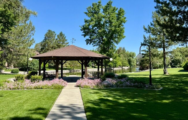 4689 Reggie Road - Donner Creek Condo