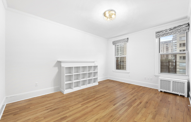1240 Park Ave 4B