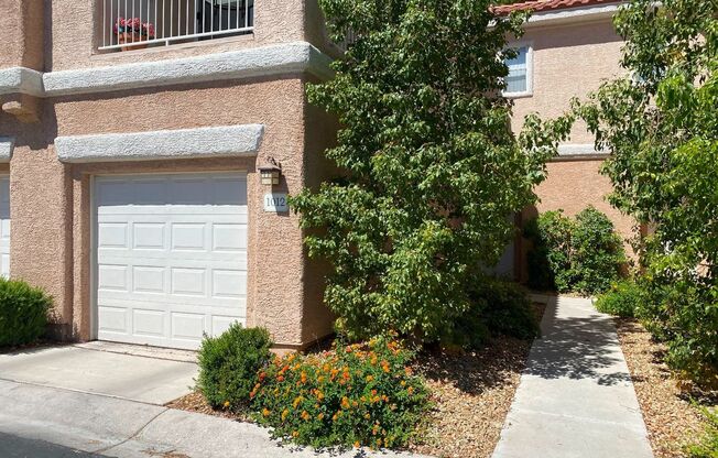 Gorgeous Two Bedroom Condo in Bella Vista Community.