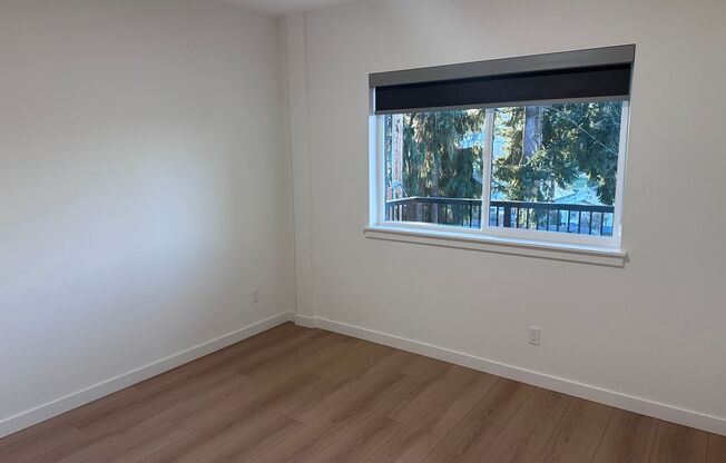 2 beds, 2 baths, $2,121, Unit 201-MFTE