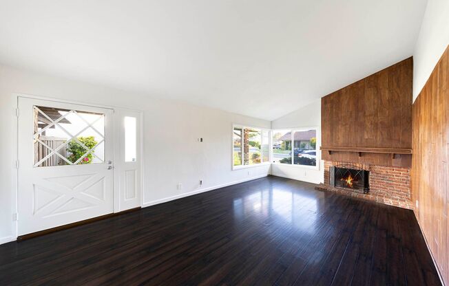 Charming 3-Bedroom Home in Quiet Irvine Neighborhood
