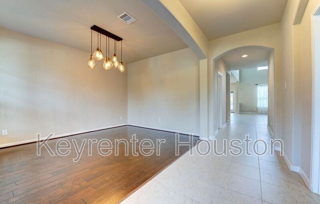 9722 VICTORIA ROSE LN