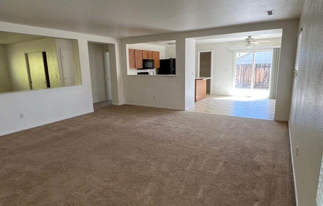 9648 AUTUMN LEAF WAY