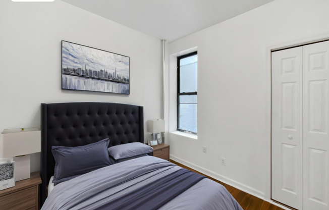 528 W 152 ST