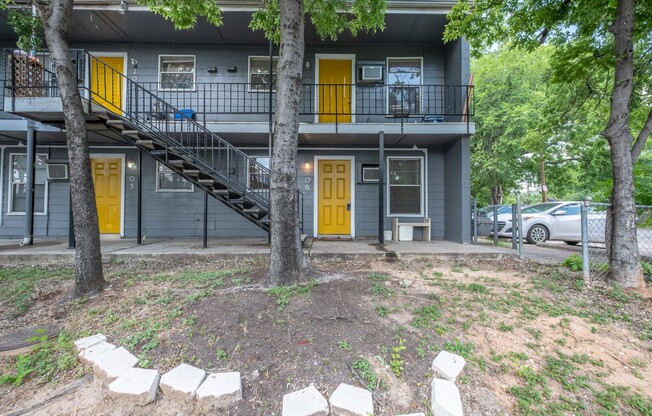 Remodeled Studio Apartments in East Austin