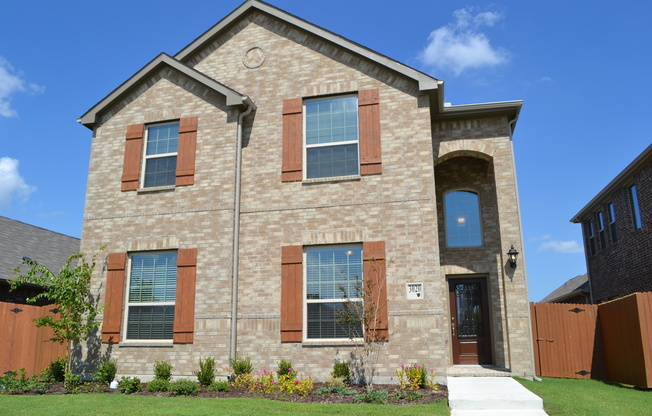 House for Lease in Heartland Area!