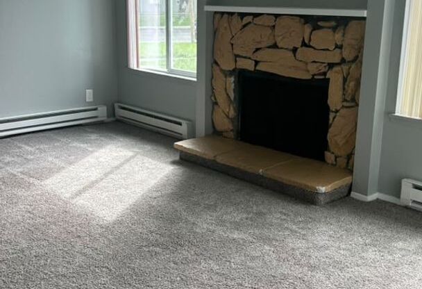 2 beds, 1 bath, 850 sqft, $1,550, Unit 1107 L7
