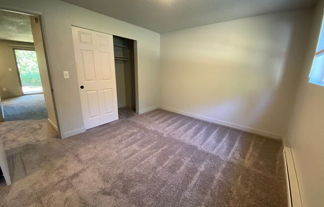 1 bed, 1 bath, 525 sqft, $1,350, Unit 19