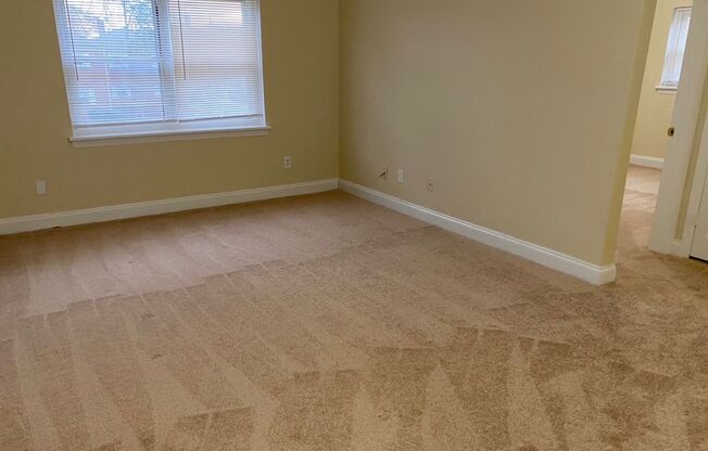2 beds, 1 bath, $1,150, Unit 2764B