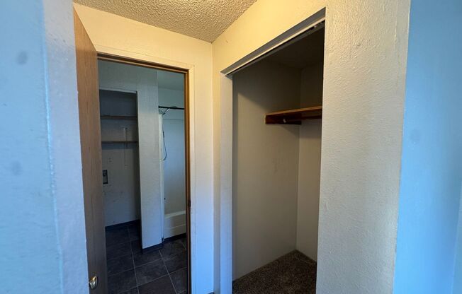 3 beds, 1 bath, $1,600