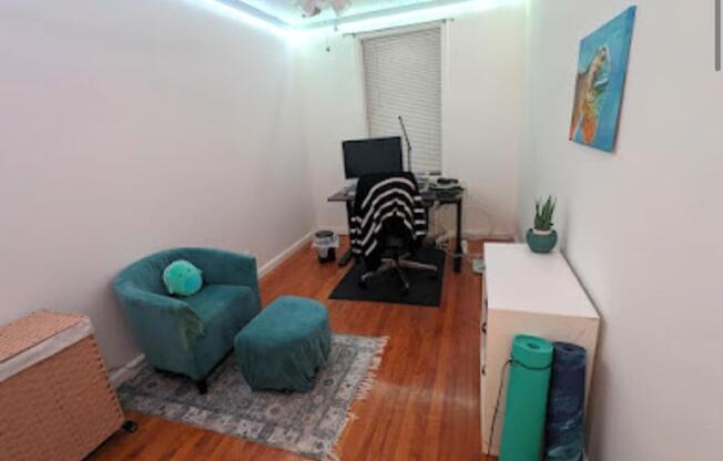 2 beds, 1 bath, $2,750, Unit 1-A