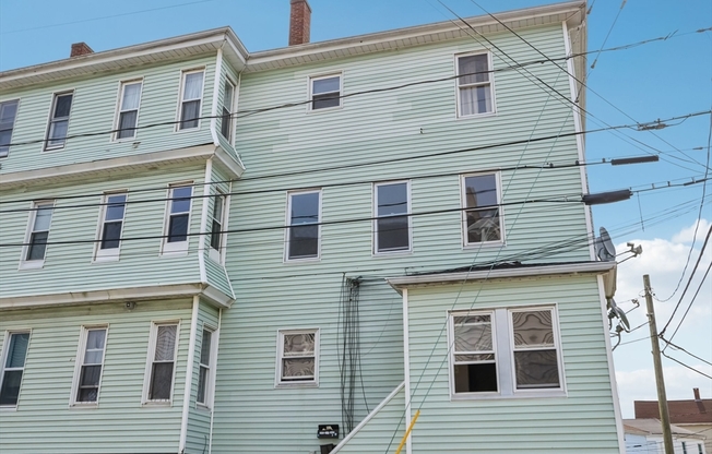 354 JENCKS ST