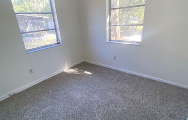 2 beds, 1 bath, $1,499