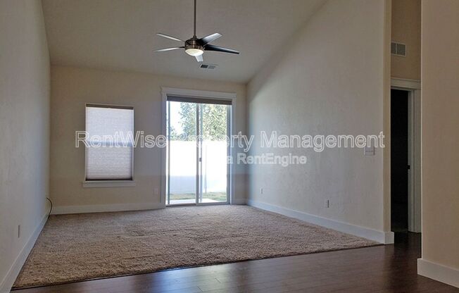 6260 N MAXIMUS PL