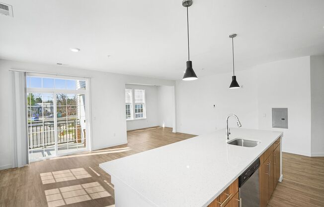 2 beds, 2 baths, 1,373 sqft, $3,375, Unit 322