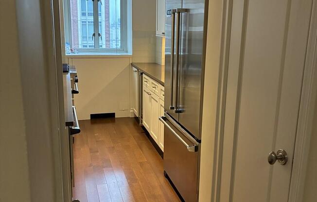 1 bed, 1 bath, 919 sqft, $7,500, Unit A1705