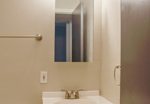 657 JOHN WESLEY DOBBS AVE NE