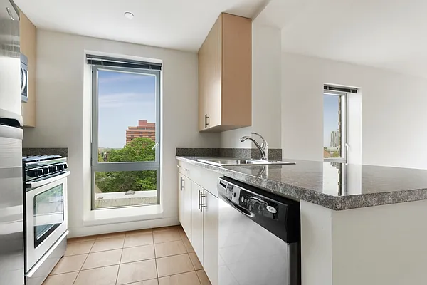 Studio, 1 bath, $3,550, Unit 1124