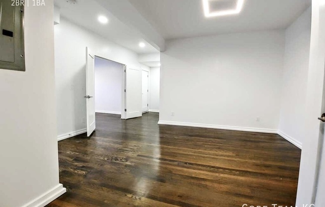 3 E 38th Street