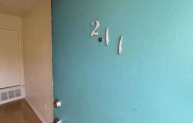 1 bed, 1 bath, 600 sqft, $1,199, Unit WWK-211