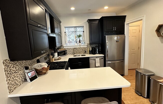 7 KNOWLTON ST